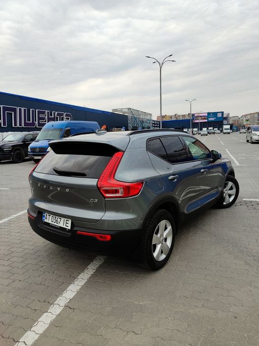 Продається автомобіль.