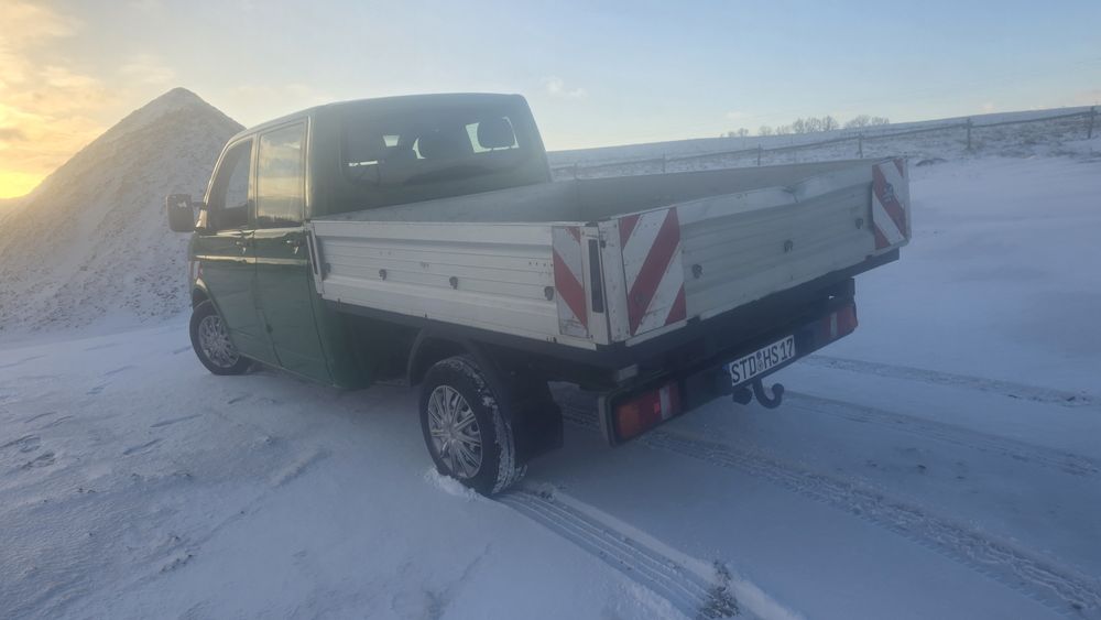 VW transporer T5  6 osób wywrotka