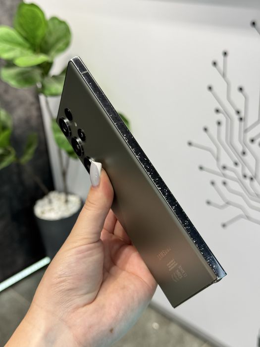 Гарантія • Акція • Samsung S23 Ultra • 12/256GB • Оплата частинами
