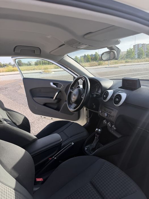 Audi A1 1.4 TFSI 122cv DSG S tronic negociável