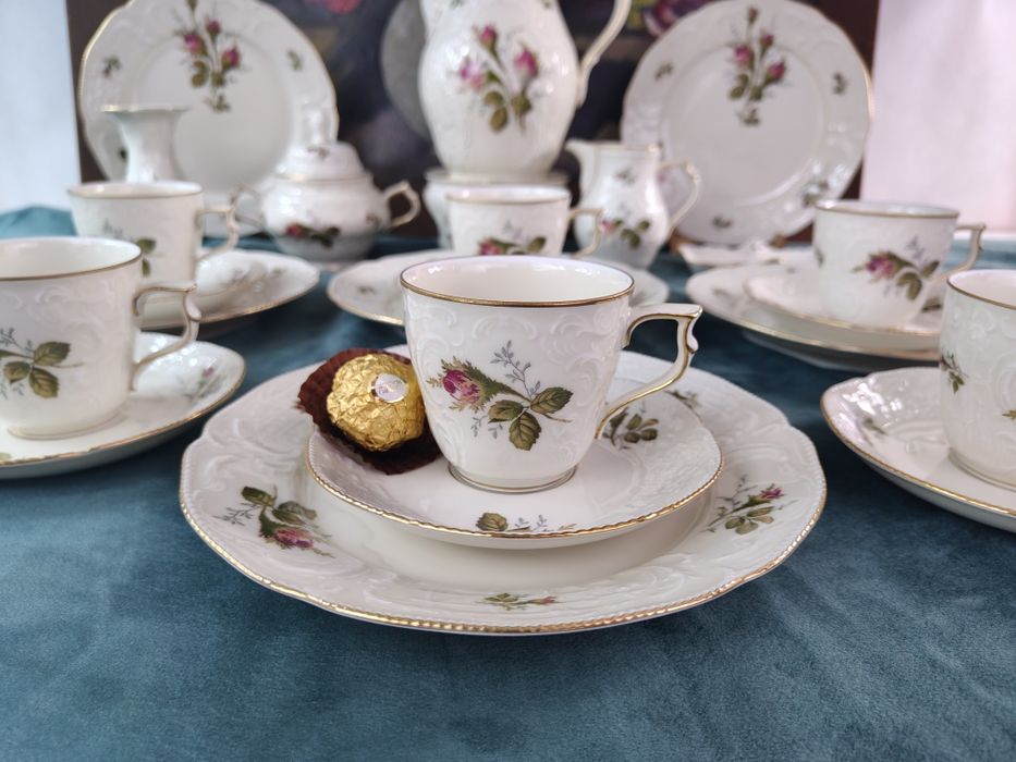 ROSENTHAL SANSSOUCI Moosrose ecru- Serwis kawowy dla 6 osób.