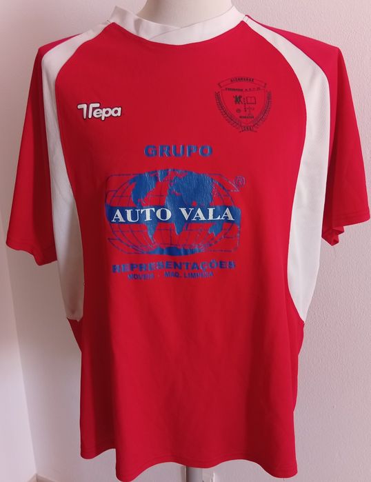 Conjunto de camisolas de futebol de diversos clubes