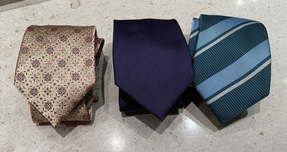 Conjunto 3 gravatas seda marcas Oscar, Sacoor e Giovanni Galli
