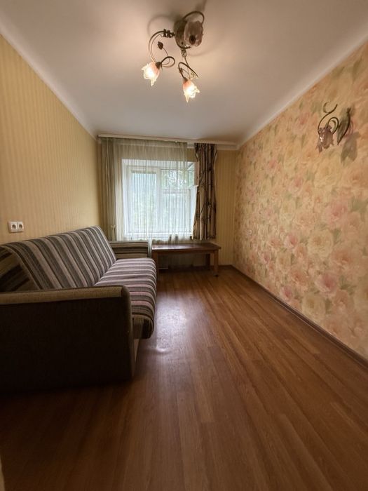 Здам 3х кімнатну квартиру на короткий термін