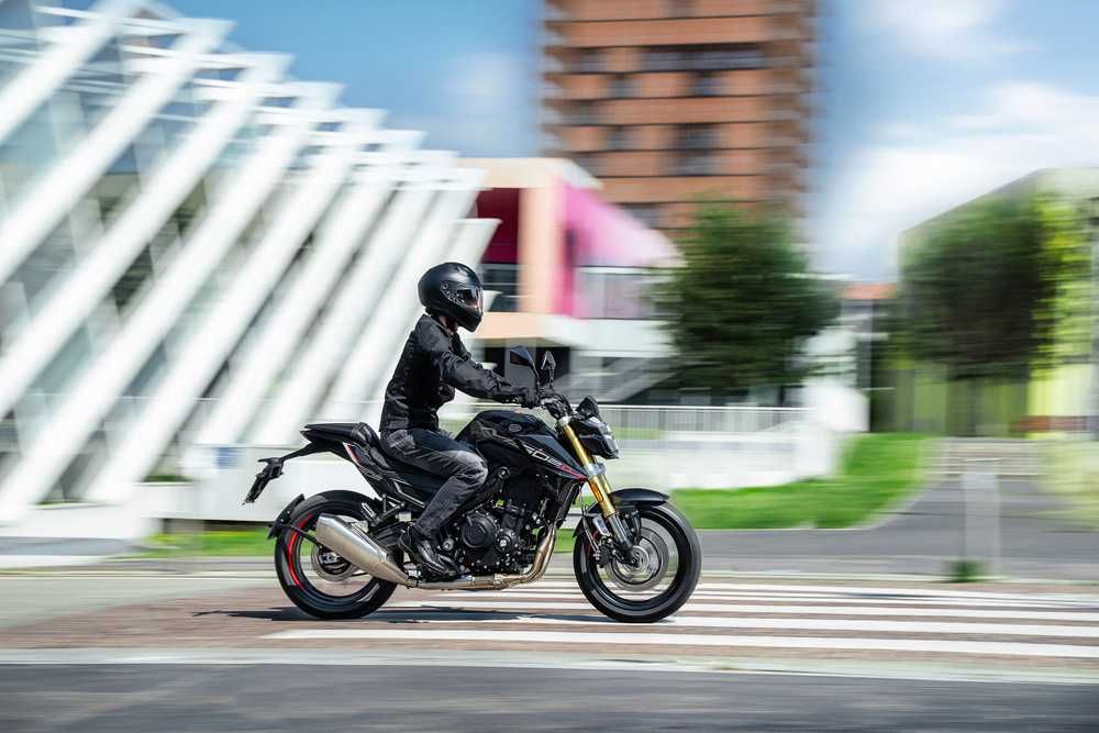 Мотоцикл MORBIDELLI MBP M502N, Street EFI 17/17 ABS On-Road МКПП 6