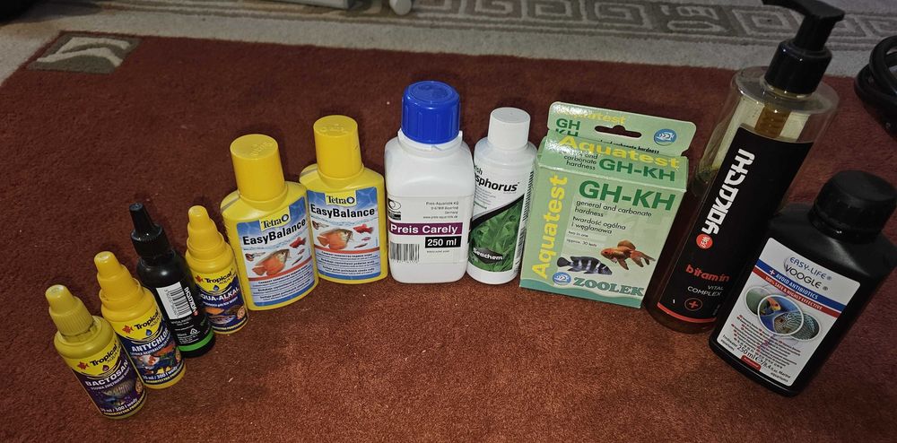 Ozdoby, filtry, oświetlenie, pokarm, chemia - zestaw akwariowy