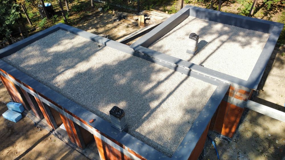 Dachy płaskie Hydroizolacja Tarasy Balkony Obróbka blacharska Membrana