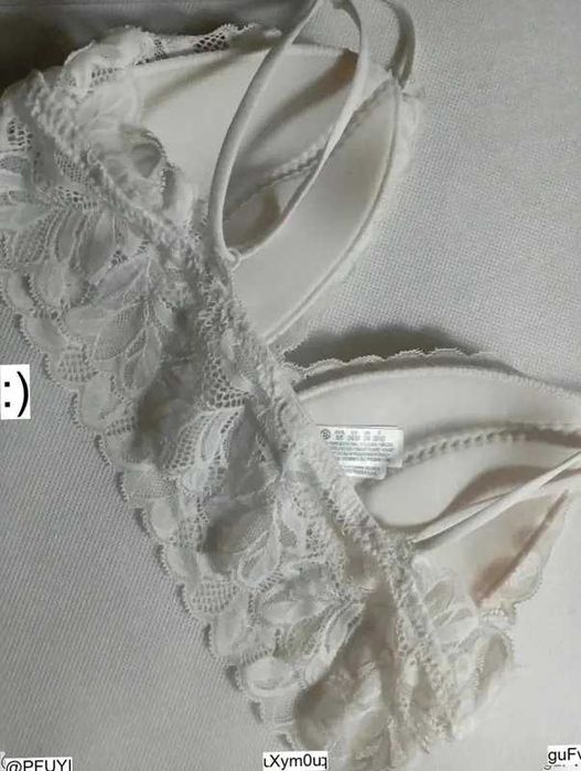 Primark bralette XS 34/36 biały koronkowy biustonosz bez fiszbin