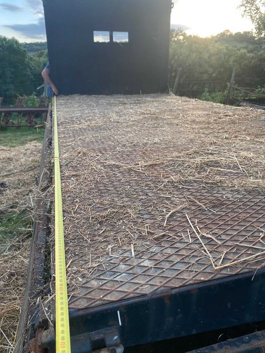 Caixa de Carga Reforçada para carrinha (carroçaria)