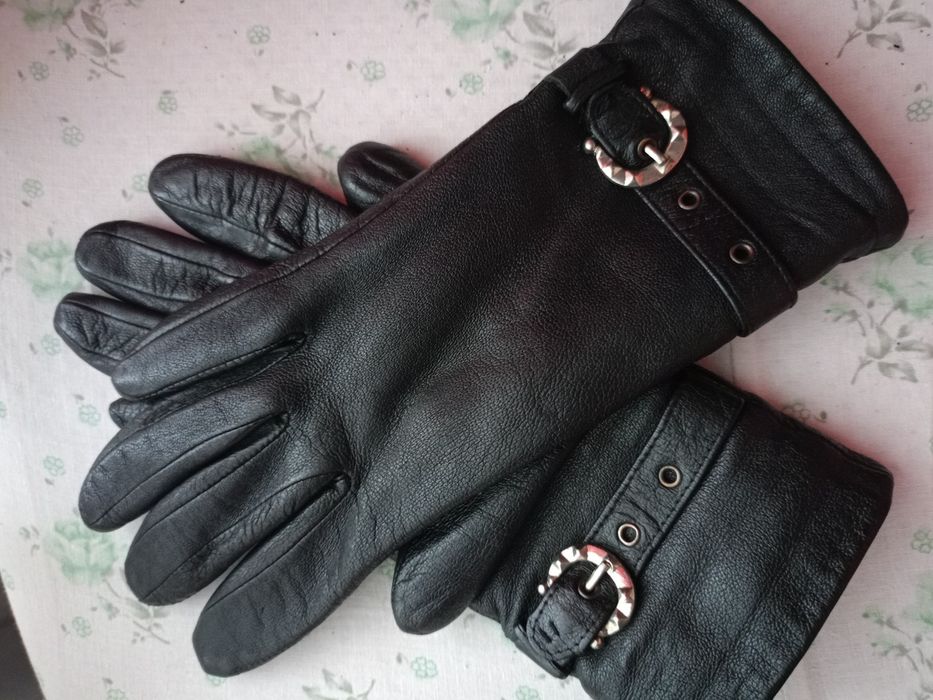 Продам женские перчатки