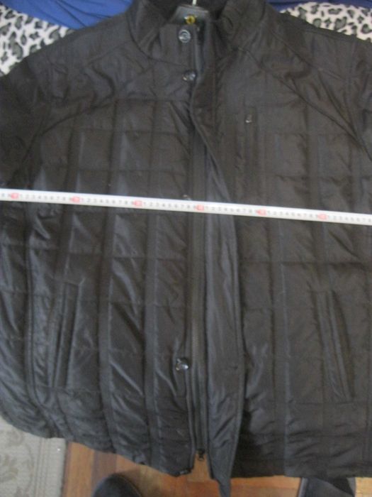 Продам демисезонную мужскую куртку большого размера