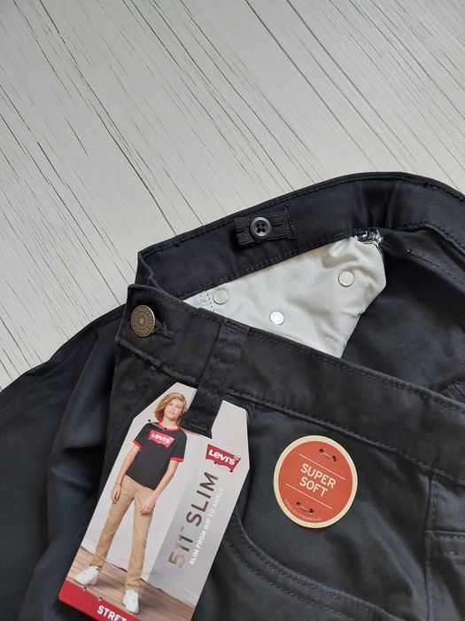 Новые брюки джинсы Levis оригинал рост 170