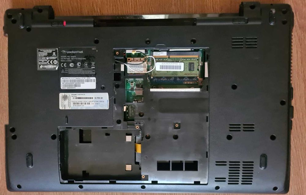 Packard Bell EasyNote VAB70 ( LK11-BZ-080GE ) 17.3" по запчастям.