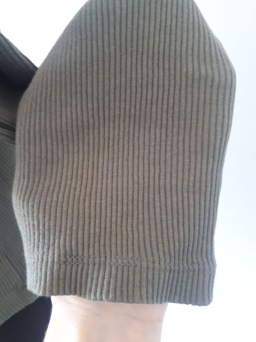 Khaki golf prążkowany S. 95% cotton