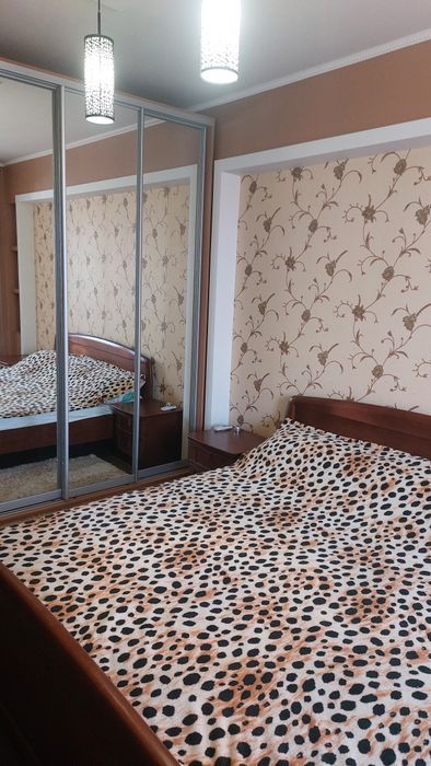 Продам 3х кімнатну квартиру в Центрі, вул. Г.Кондратьєва