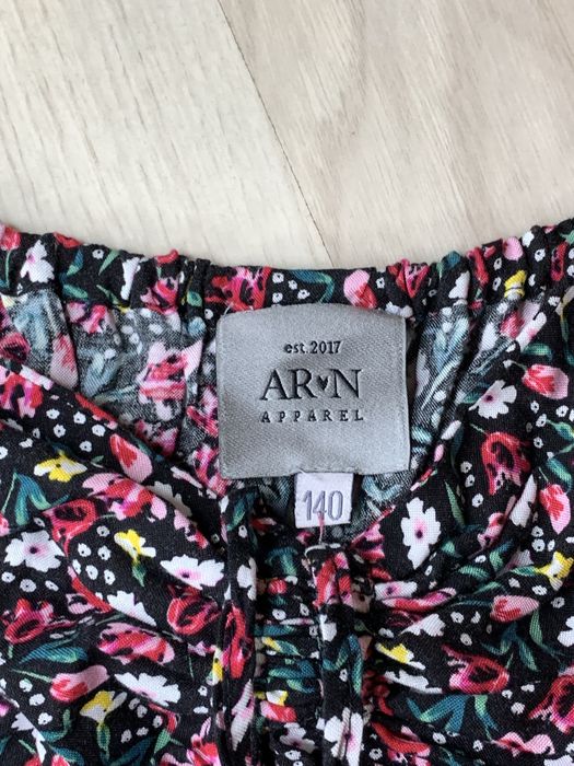 Сукня для дівчинки,зріст 140.Бренд:”Arin apparel”
