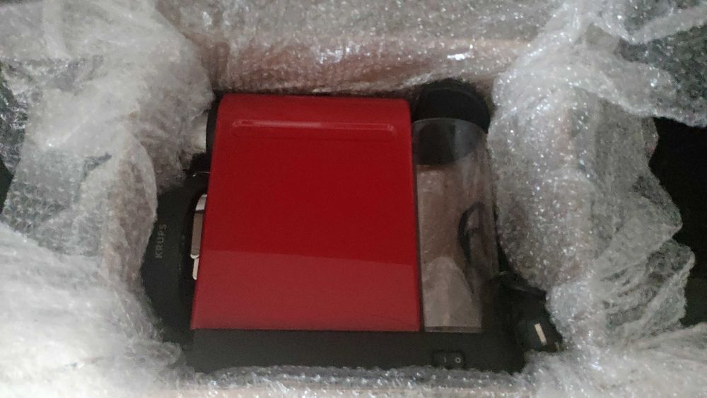 Nespresso CitiZ Cherry Red - Como NOVA