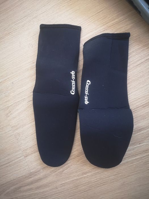 Fato de mergulho com barbatanas