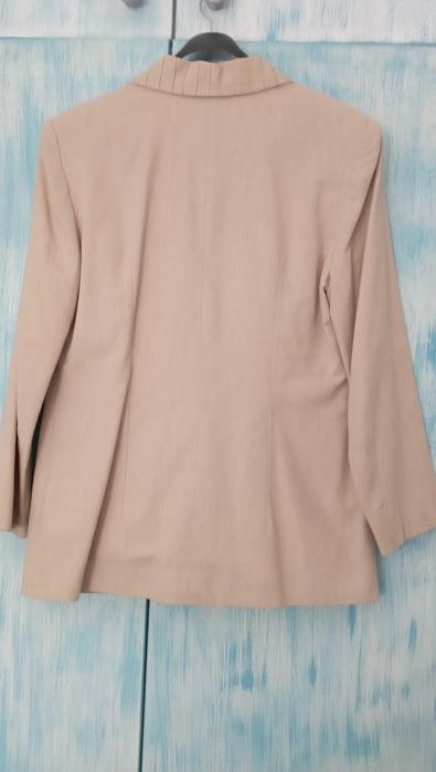 Blazer beje "Nova R"