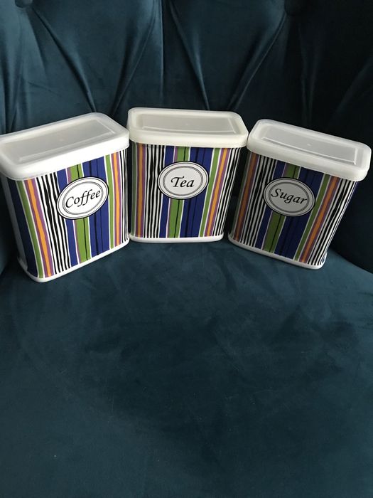 Керамічні ємності для чаю, кави, цукру.