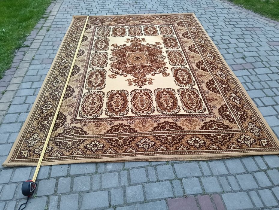 Килим, ковер 2/2.9 м.