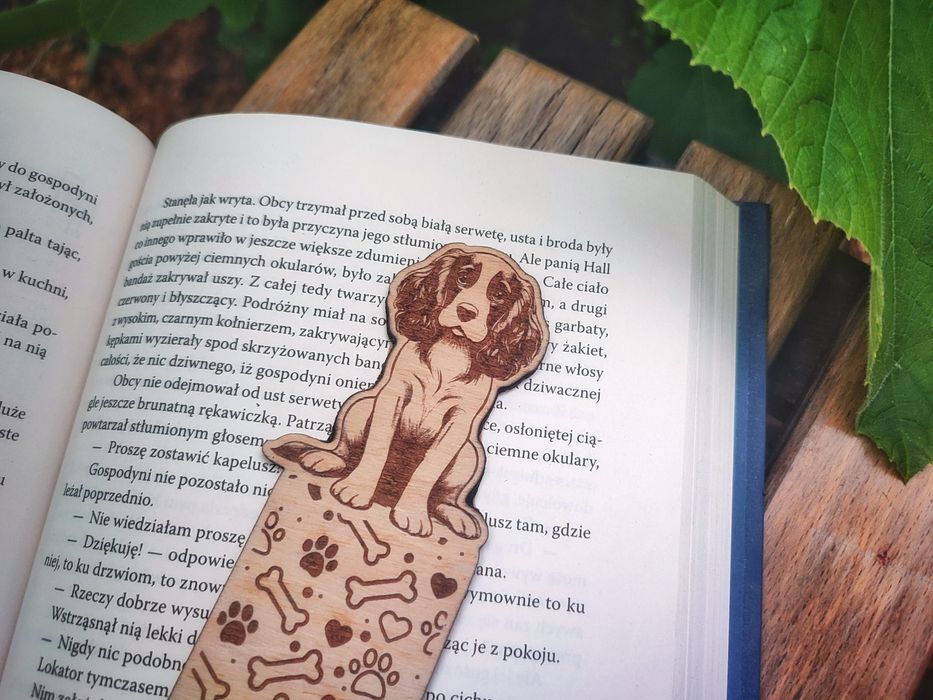Drewniana zakładka do książki Spaniel
