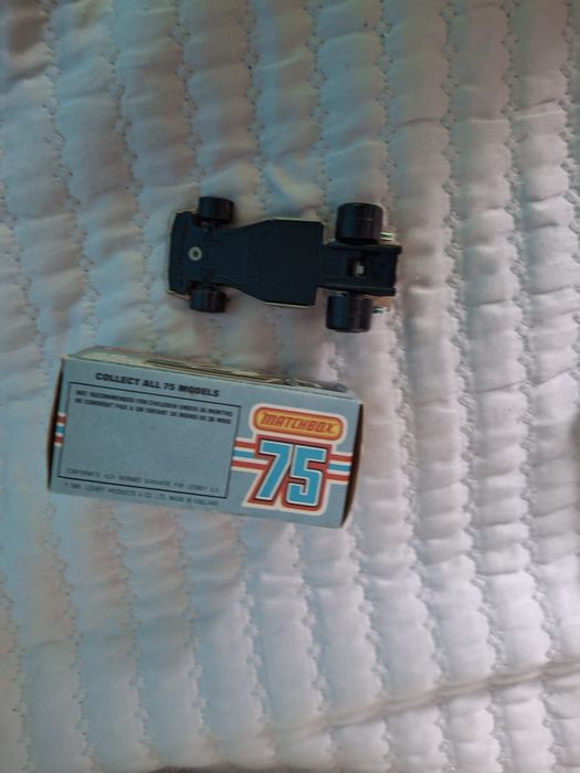 Matchbox novo na caixa 28 formula racing car