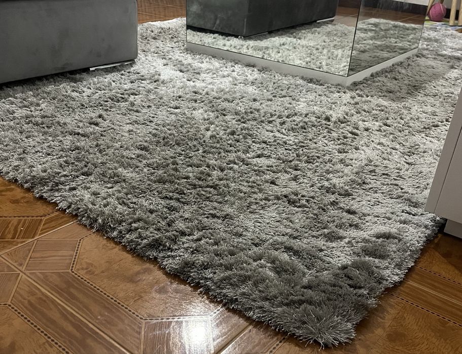 Carpete cinza de qualidade 3x2 metros