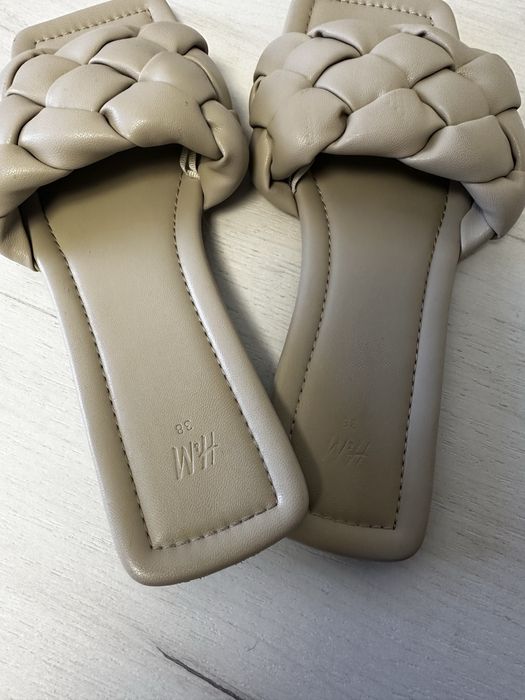 Шльопкі 38 р., H&M