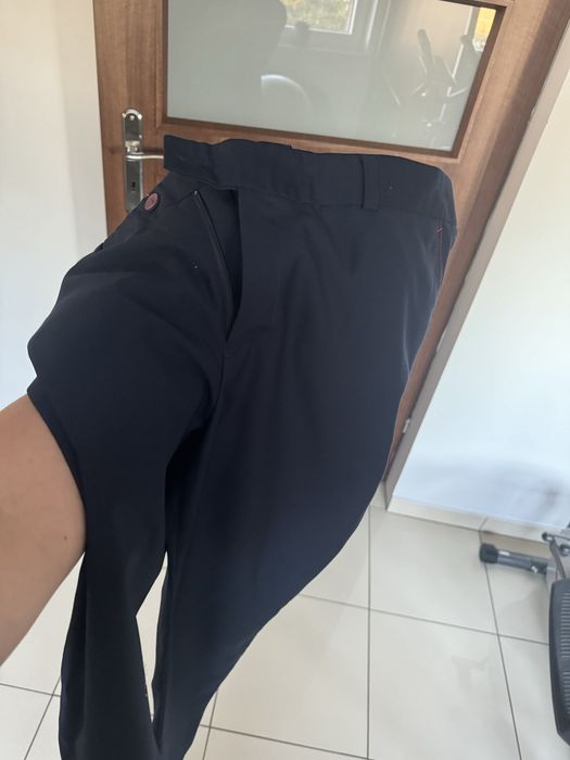 Garnitur męski granatowy