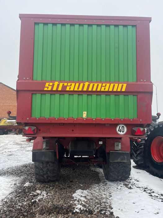 Przyczepa Strautmann Giga Vitesse 4001