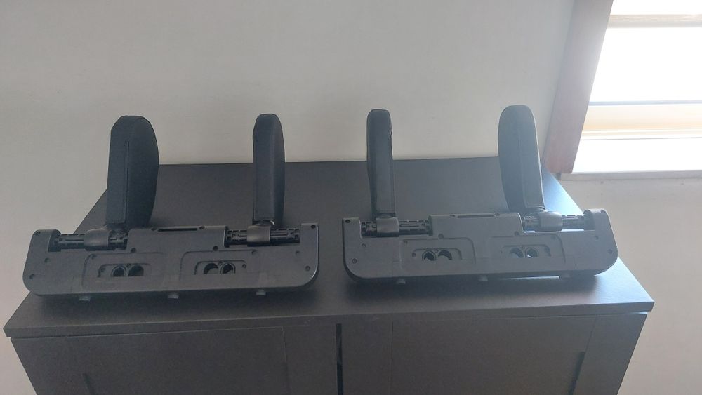 Apoios de cabeça ajustável Norauto ( vendo individualmente)