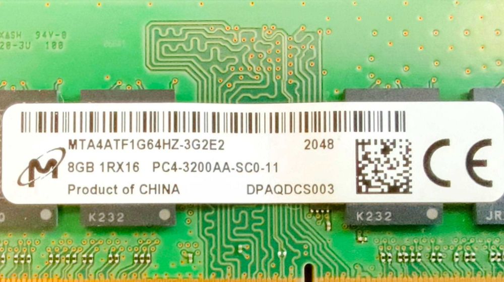 DDR4 Micron 2 шт.  x  8 GB SO-DIMM DDR4 3200 MHz (MTA4ATF1G64HZ-3G2E2)