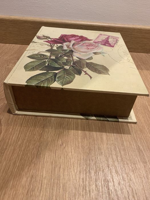 Caixa de decoração