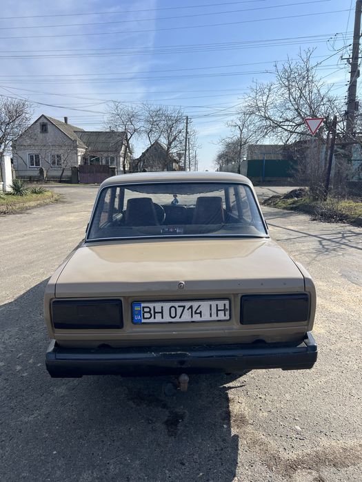 Продам ваз 2107 1984