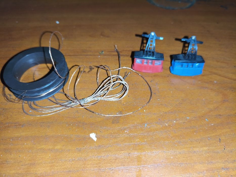 Piko kolejka linowa 2 wagoniki chyba skala N 1:160 kolejka makieta