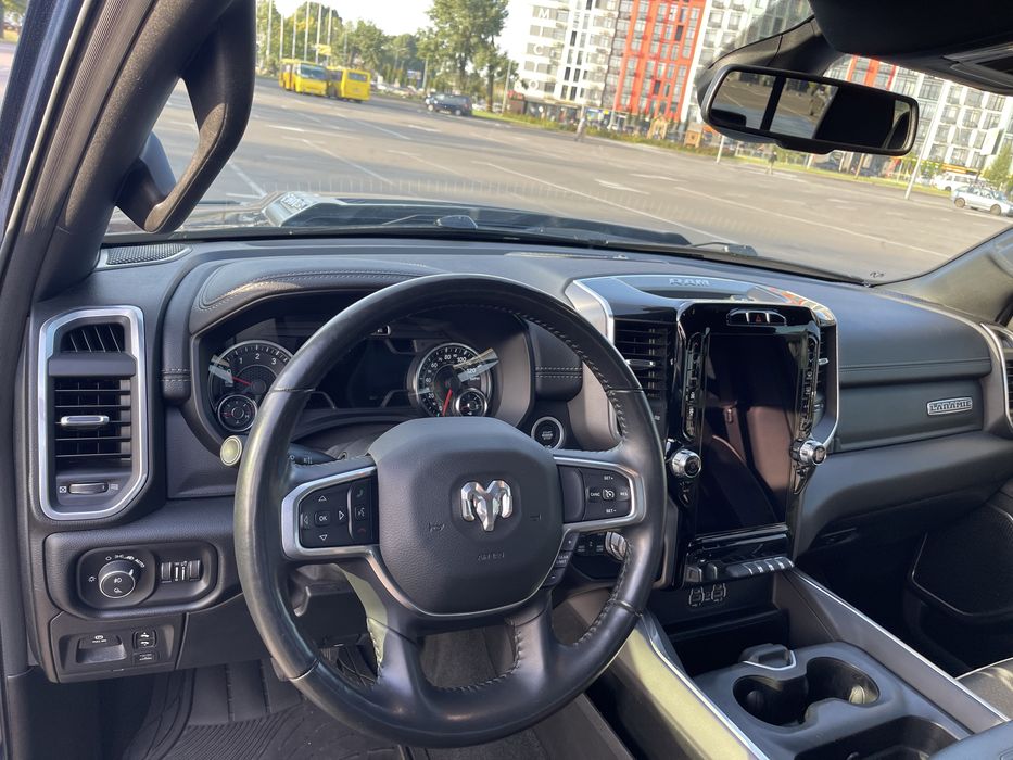 RAM 1500 Додж Рэм