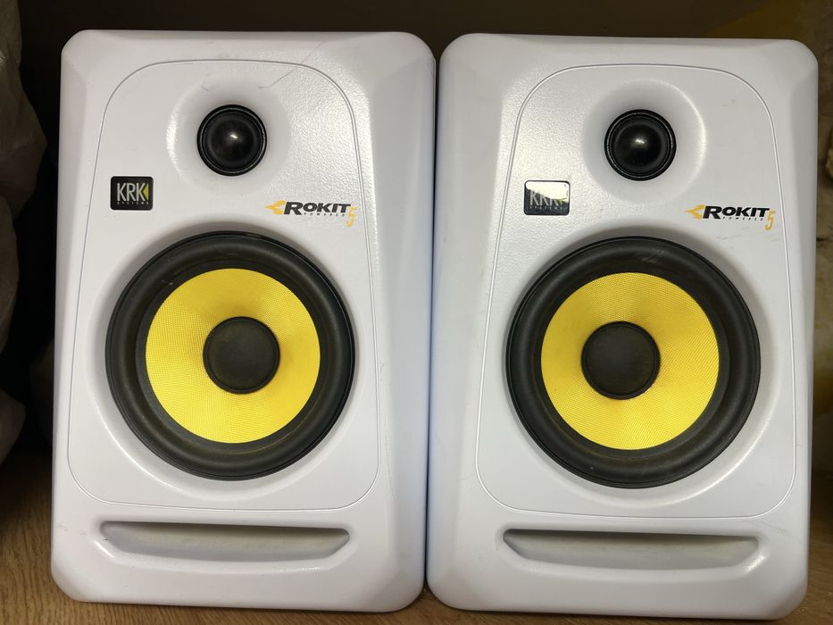 KRK Ststems  Rokit Powered 5