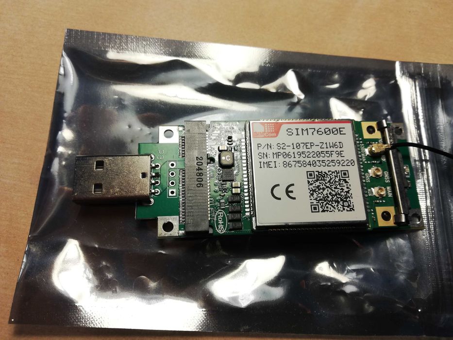 SIMCOM SIM7600E LTE GPS Mini Moduł Pcie + adapter USB + Antena 4G