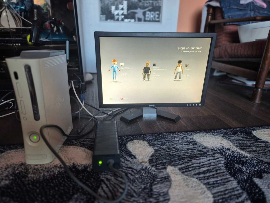 Spdzedam  używany xbox 360