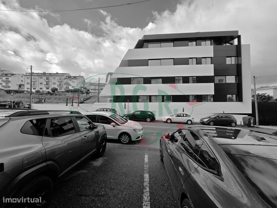 T1 Terraço (29m2) |Lg. Garagem e Arrumos | SÃO COSME