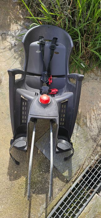 Cadeira para levar criança na bicicleta