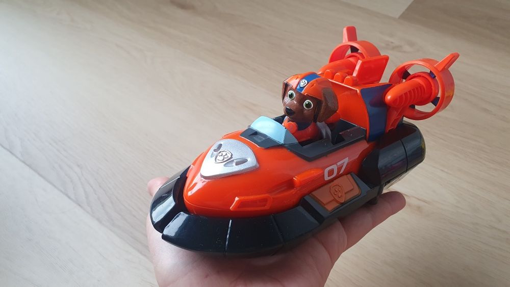 Poduszkowiec zuma psi patrol łódź