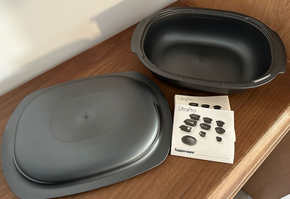 Ultra Pro 2L Tupperware64585466902146122