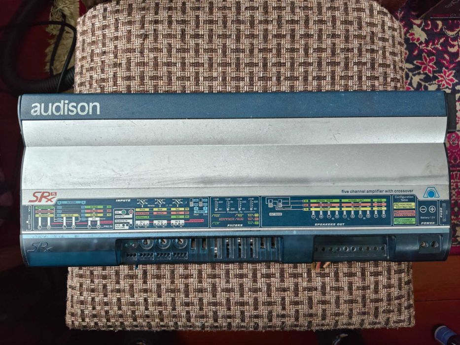 Автомобільні підсилювачі Audison SRx 5 (5 каналів) та Crunch Blackmaxx