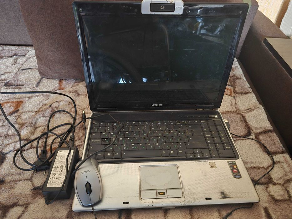 Ноутбук ASUS M51T