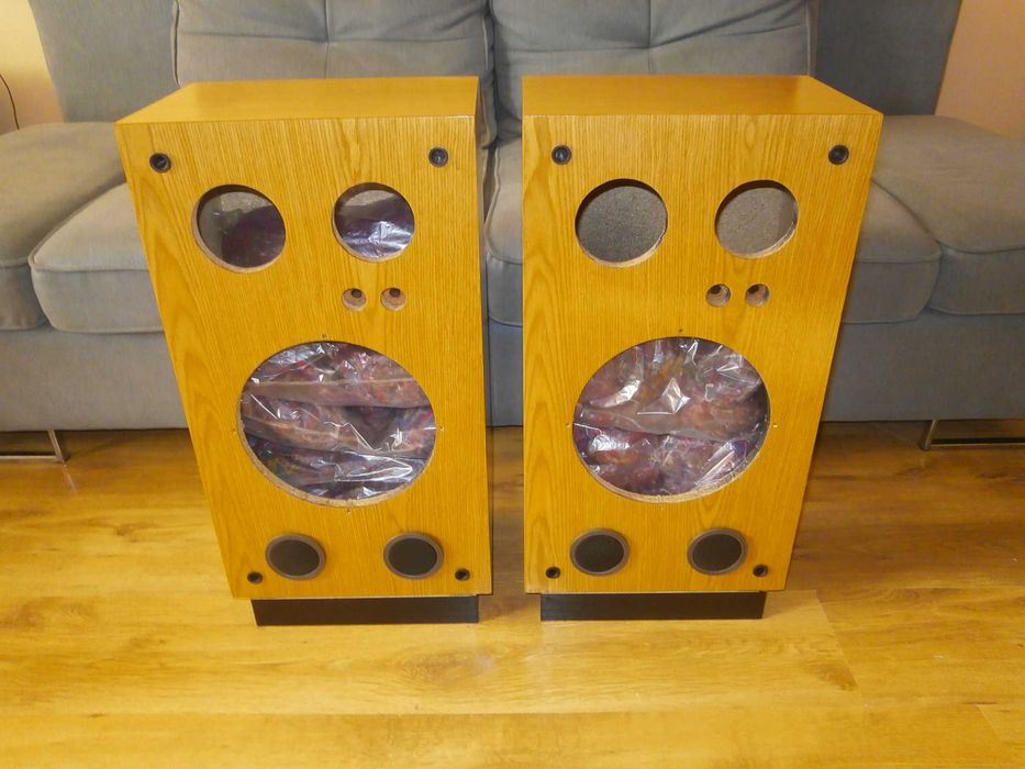 Tonsil obudowy różne fornir po modernizacji MILDTON 70 ZG60 C115