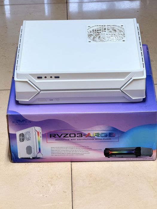 SilverStone Raven RVZ03-ARGB – Como Nova – Completa na Caixa