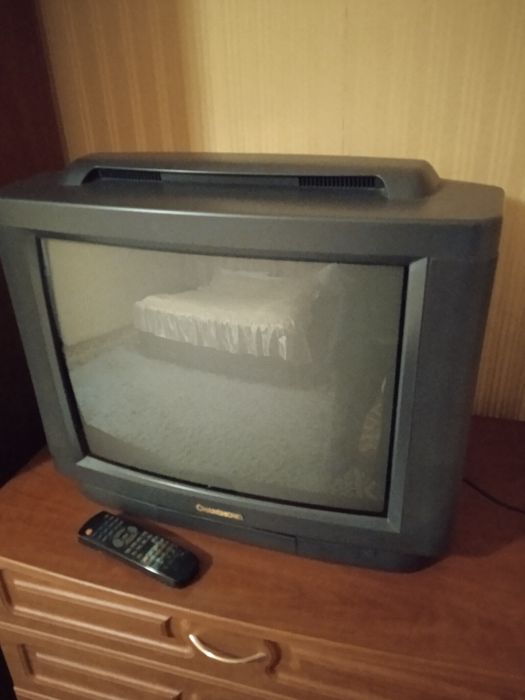 Продам телевізор Changhong робочий, можна на запчастини