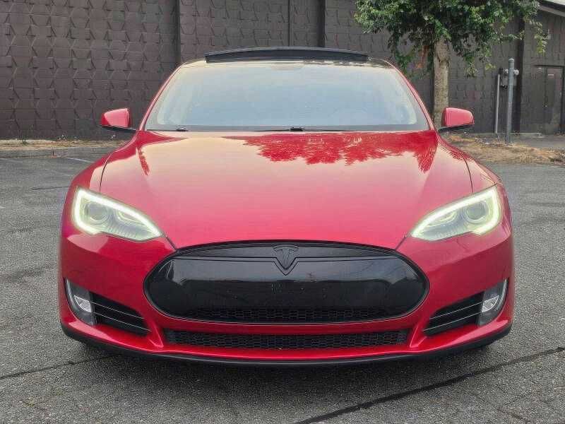 2013 Tesla Model S
